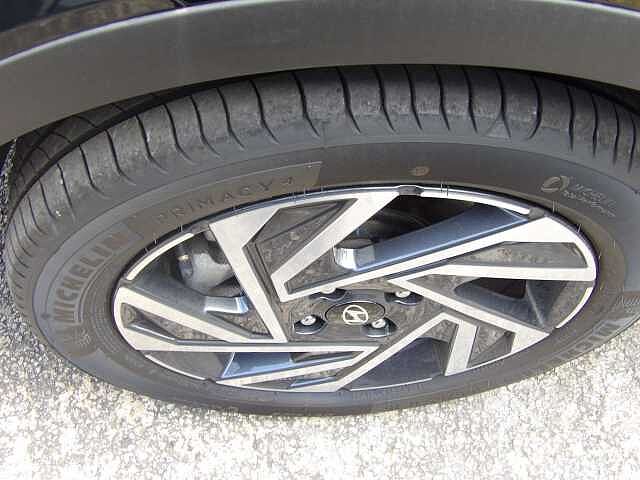 Hyundai BAYON 1.2 MPI MT XLine