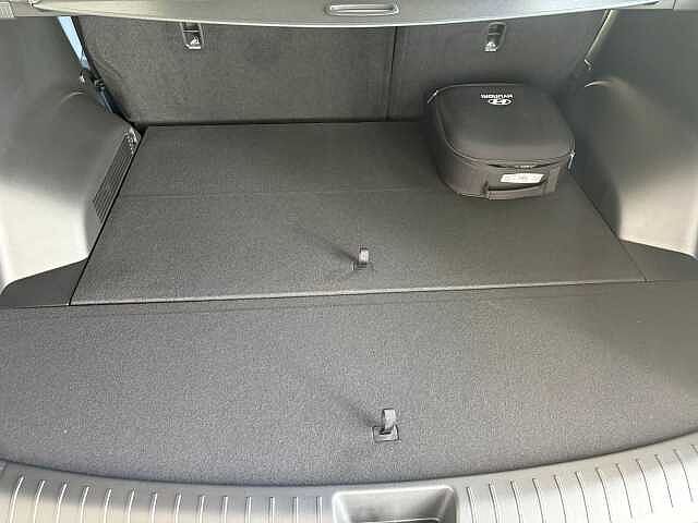 Hyundai  1.6 T-GDi PHEV 4WD AT 5 posti Business