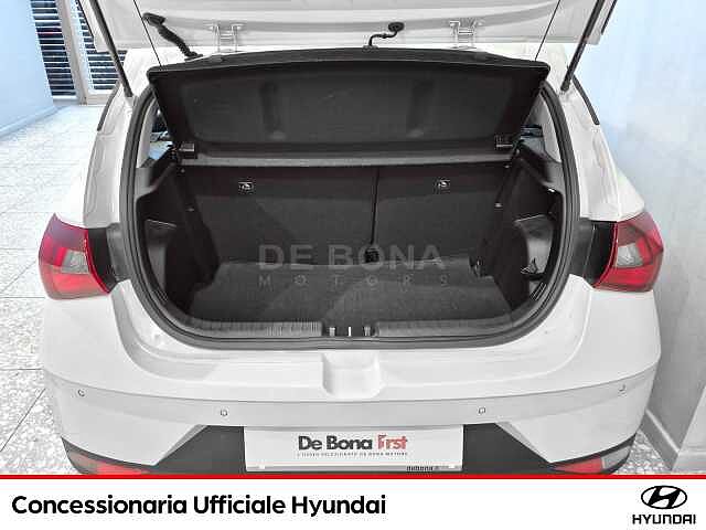 Hyundai i20 1.2 connectline gpl