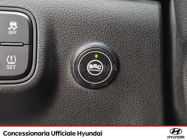 Hyundai i20 1.2 connectline gpl