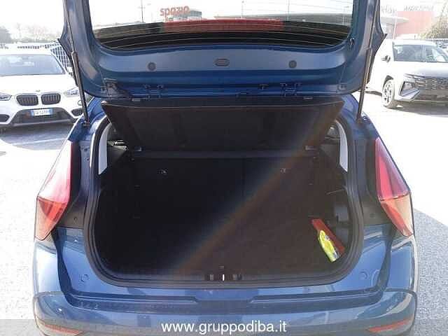 Hyundai BAYON 1.0 T-GDI T-GDI Petr PE 1.0T XCLASS 48V MT