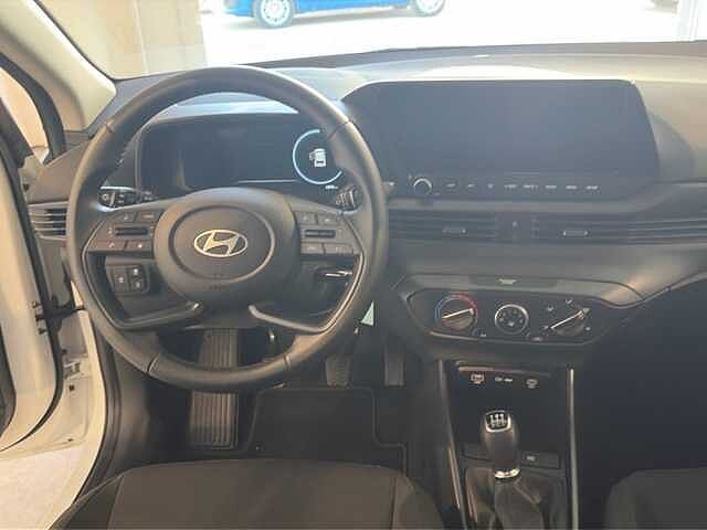 Hyundai i20 1.1 MPI MPI DOHC Pet PE MY25 1.2 MT CONNECTLINE