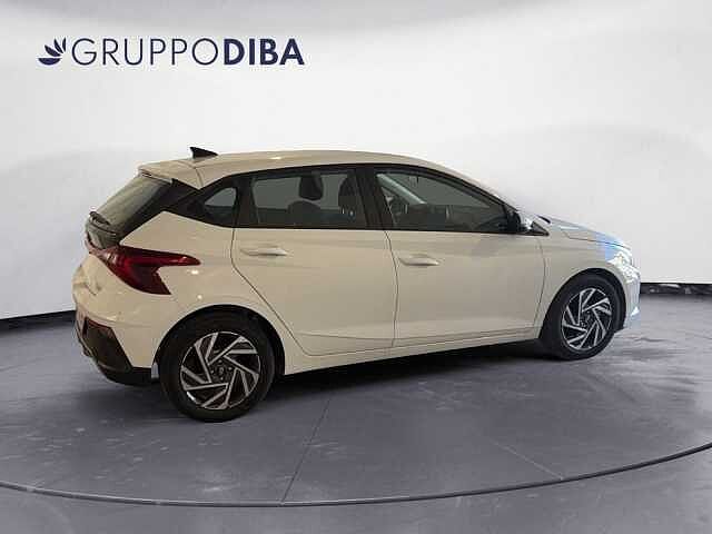 Hyundai i20 1.1 MPI MPI DOHC Pet PE MY25 1.2 MT CONNECTLINE