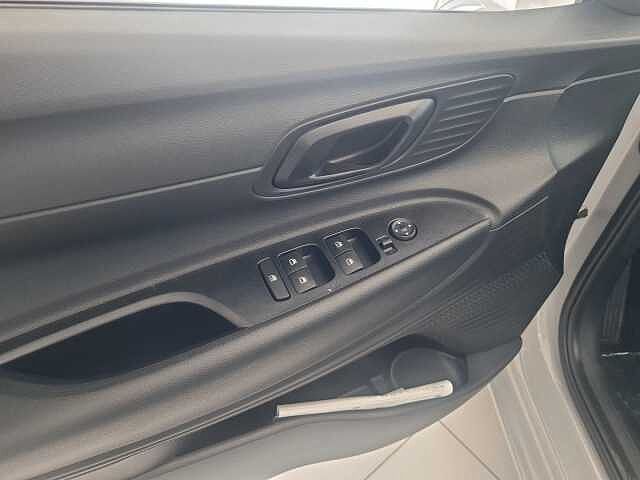 Hyundai i20 1.0 T-GDI T-GDI Petrol 6-speed M/T MY26 1.0 T-GDI CONNECTLINE