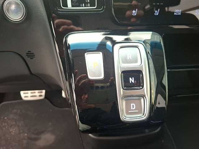 Hyundai STARIA 2.2 AT AWD 7 posti Luxury