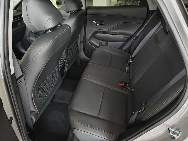 Hyundai KONA 1.6 T-GDI 138cv Business DCT