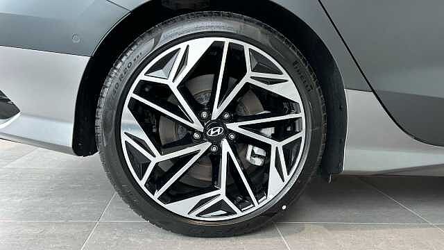 Hyundai IONIQ 6 6 77.4 kWh Evolution