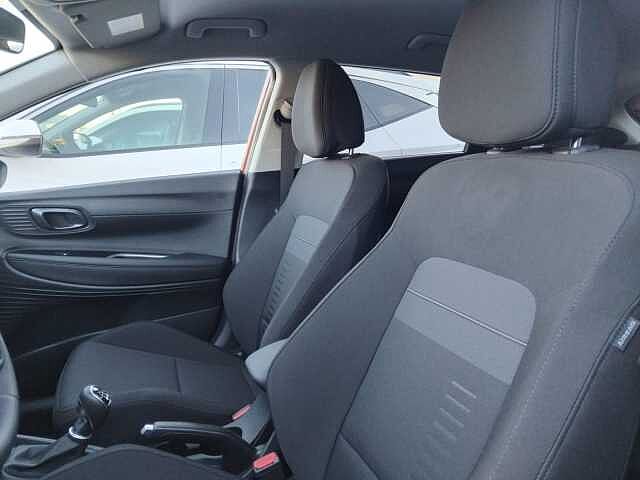 Hyundai BAYON 1.0 T-GDI Hybrid 48V MT XClass