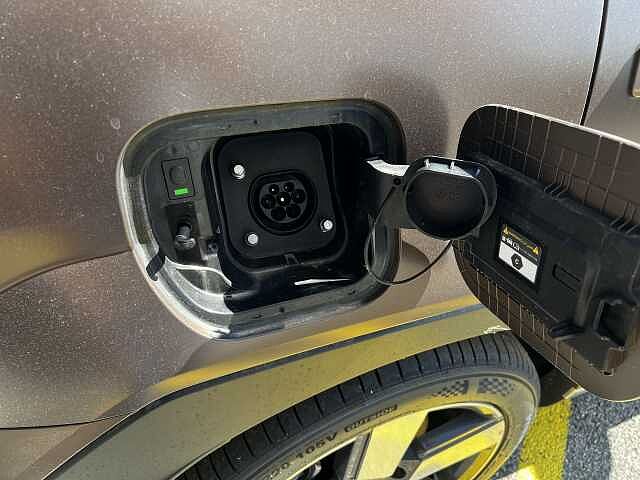 Hyundai SANTA FE 1.6 T-GDi PHEV 4WD AT 5 posti Business