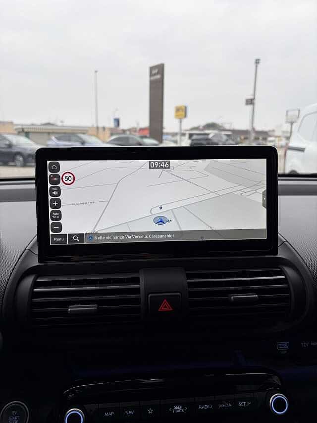 Hyundai INSTER 49 kWh Xclass + Tech pack + cerchi da 17