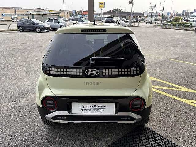 Hyundai INSTER 49 kWh Xclass + Tech pack + cerchi da 17