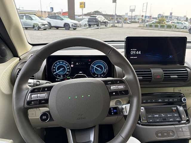 Hyundai INSTER 49 kWh Xclass + Tech pack + cerchi da 17