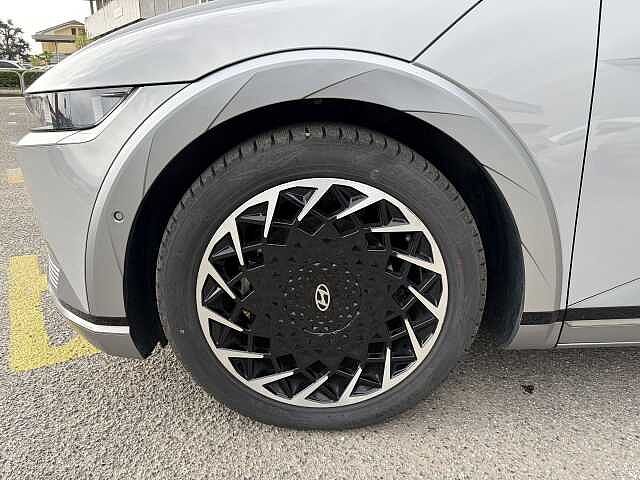 Hyundai IONIQ 5 EV 77.4 kWh RWD Evolution + Smart Design Pack