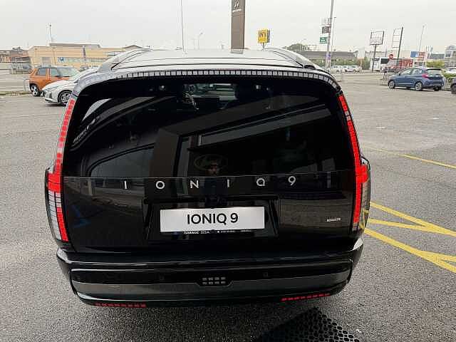 Hyundai IONIQ 9 110 kWh AWD Performance Calligraphy