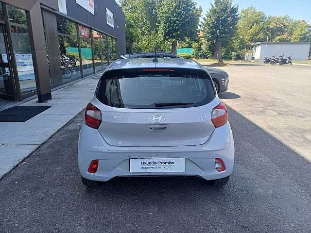 Hyundai i10 1.0 MPI Cambio Automatico Connectline