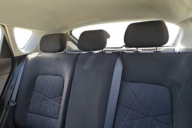 Hyundai BAYON 1.0 T-GDI Hybrid 48V iMT XLine