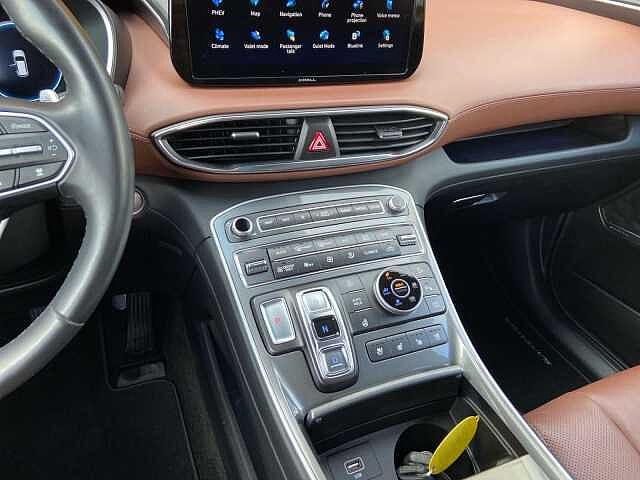 Hyundai SANTA FE 1.6 T-GDI PHEV 4WD A/T 7posti Xclass