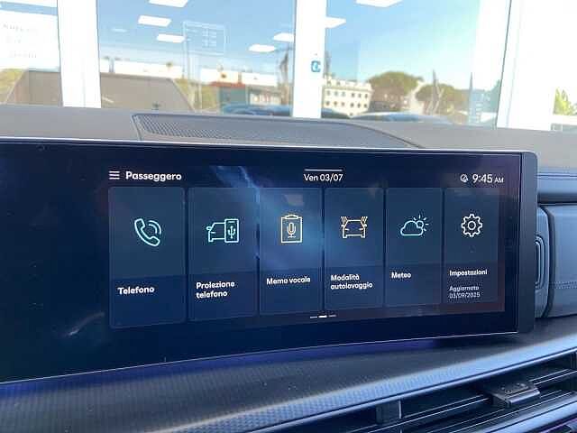 Hyundai SANTA FE 1.6 T-GDI PHEV 4WD A/T 7posti Xclass Calligraphy Pack