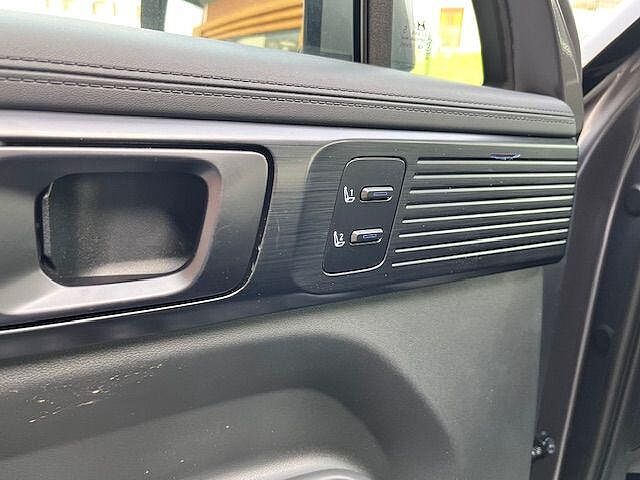 Hyundai SANTA FE 1.6 T-GDi PHEV 4WD AT 5 posti XClass CALLIGRAPHY