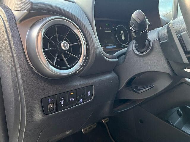 Hyundai KONA EV 64 kWh Exclusive 480km Autonomia