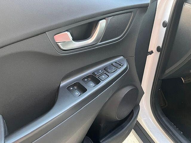 Hyundai KONA EV 64 kWh Exclusive 480km Autonomia