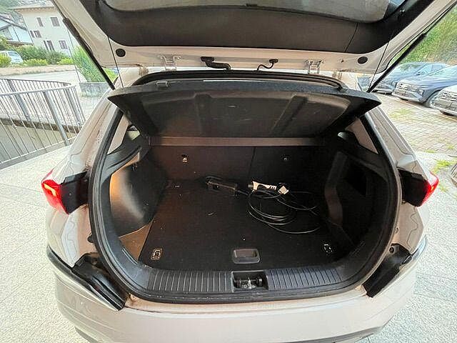 Hyundai KONA EV 64 kWh Exclusive 480km Autonomia