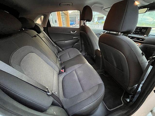 Hyundai KONA EV 64 kWh Exclusive 480km Autonomia