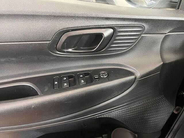 Hyundai i20 1.0 T-GDI 48V iMT Connectline Mild Hybrid 100cv