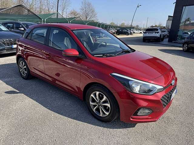 Hyundai i20 1.2 MPI 75cv Connect Line