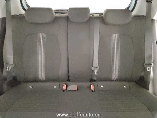 Hyundai i10 PE MY25 5P 1.0 MT CONNECTLINE %