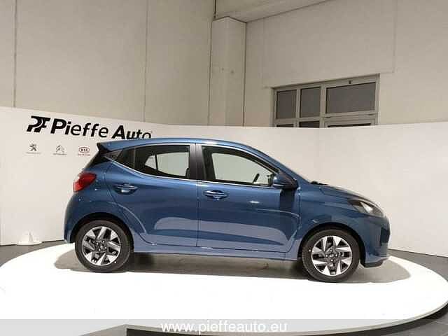 Hyundai i10 PE MY25 5P 1.0 MT CONNECTLINE %