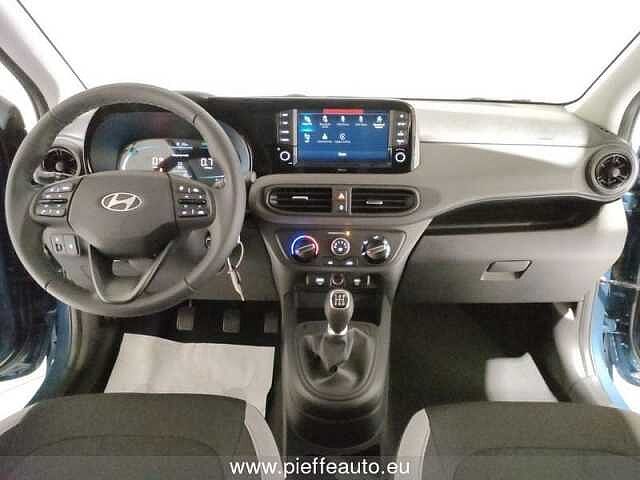 Hyundai i10 PE MY25 5P 1.0 MT CONNECTLINE %