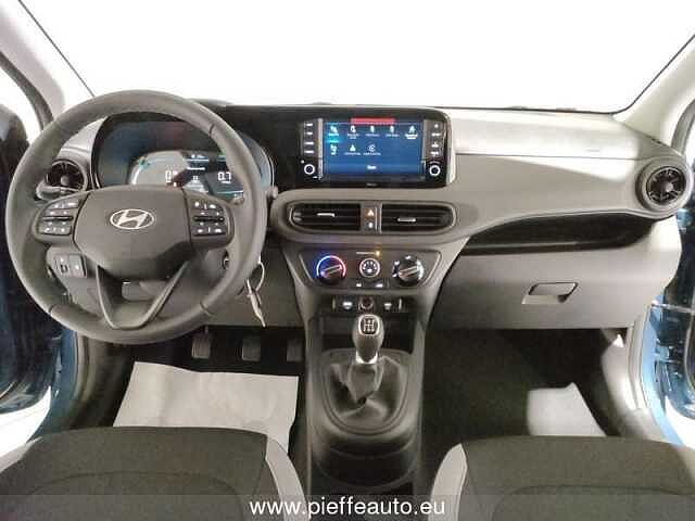 Hyundai i10 PE MY25 5P 1.0 MT CONNECTLINE %