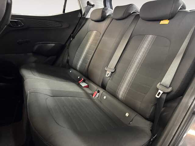 Hyundai i10 i10 1.0 mpi Tech Connect Pack