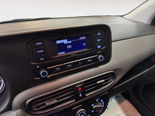 Hyundai i10 i10 1.0 mpi Tech Connect Pack