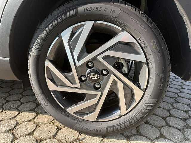 Hyundai BAYON 1.0 T-GDI 100cv Xline