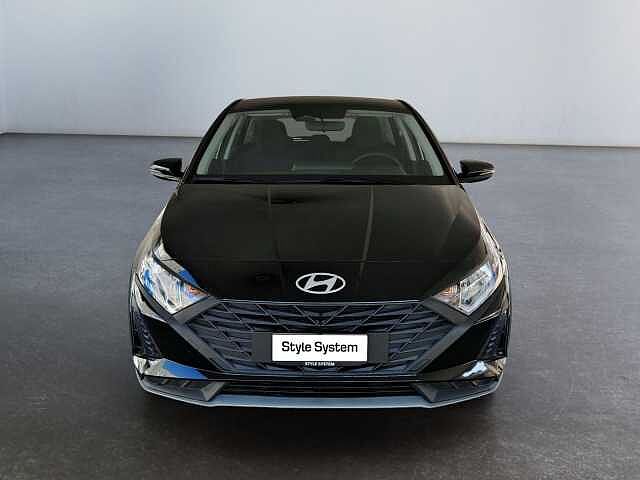 Hyundai i20 1.2 MPI MT Connectline
