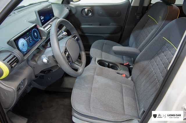 Hyundai INSTER 49 kWh