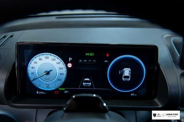Hyundai INSTER 49 kWh XClass