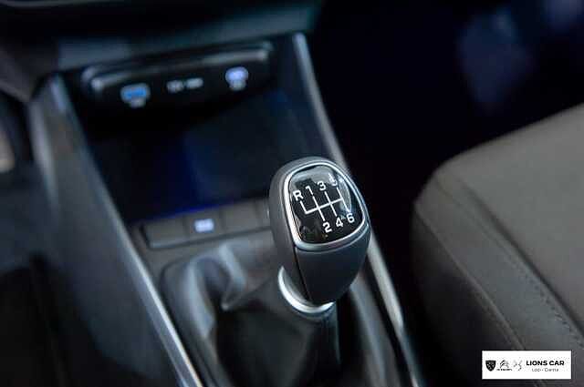 Hyundai BAYON 1.0 T-GDI MT Dark Line